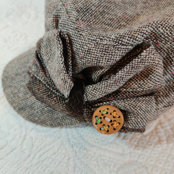 D & Y Newsboy With Bow Accent Knit Tweed Cap 1975 One Size Fits All Hat - Picture 3 of 8